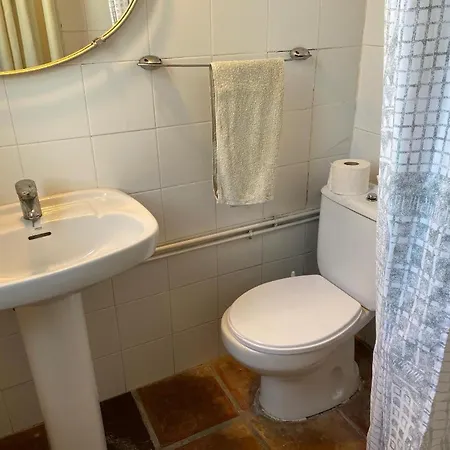 Apartment Casas-e-y -f-pequeno Conjunto Casas Adosado