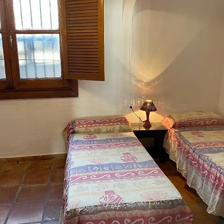 Casas-e-y -f-pequeno Conjunto Casas Adosado Apartment *